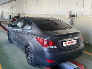 2011 Hyundai Solaris I, серый, 550000 рублей, вид 5