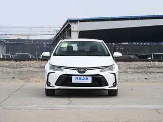 2026 Toyota Corolla XII (E210), белый, 2370000 рублей, вид 2