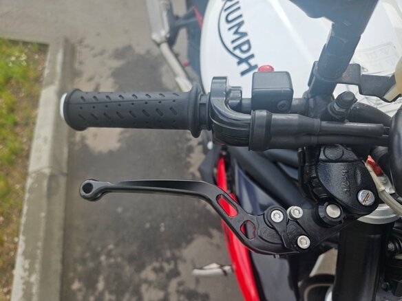 2015 Triumph Street Triple, белый, 720000 рублей - вид 6