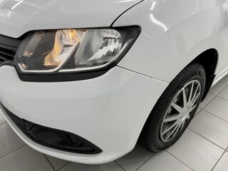 2017 Renault Logan II, белый, 780000 рублей, вид 5