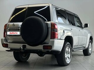 2007 Nissan Patrol V (Y61) Рестайлинг, серебристый, 1200000 рублей, вид 5