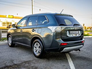 2014 Mitsubishi Outlander III Рестайлинг, серый, 1568000 рублей, вид 5