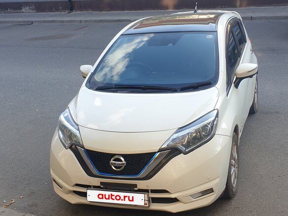 2017 Nissan Note e-Power II Рестайлинг, белый, 1200000 рублей