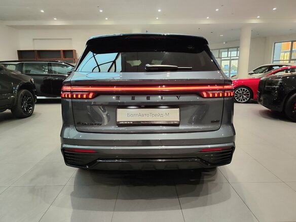 2023 Geely Monjaro I, серый, 2295000 рублей - вид 4