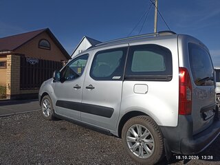 2011 Citroen Berlingo II, серебристый, 520000 рублей, вид 5