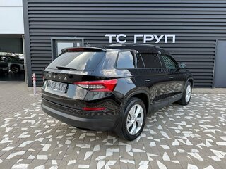 2020 Skoda Kodiaq I, чёрный, 2850000 рублей, вид 2