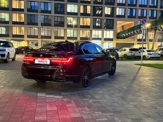 2020 BMW 7 серии Long 730Ld xDrive VI (G11/G12) Рестайлинг, чёрный, 7490000 рублей, вид 3
