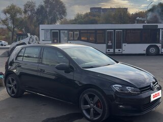 2013 Volkswagen Golf VII, чёрный, 870000 рублей, вид 3