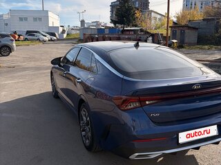 2020 Kia K5 III, синий, 2250000 рублей, вид 5