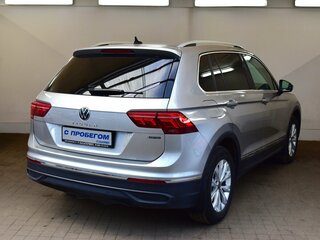 2021 Volkswagen Tiguan II Рестайлинг, серый, 3223000 рублей, вид 4