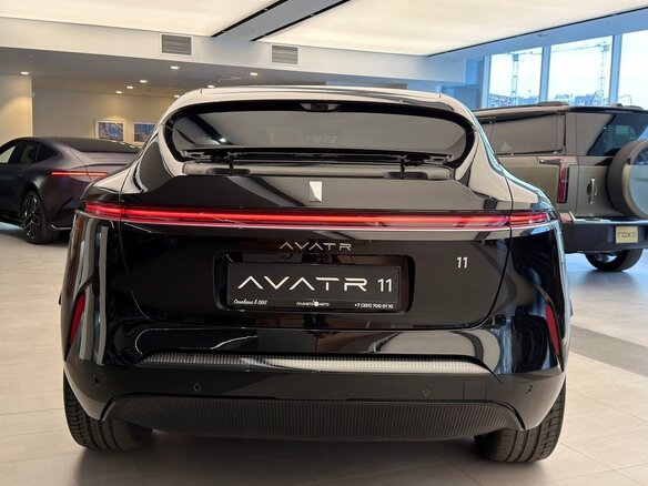 2025 Avatr 11 116.79 kWh I Рестайлинг, чёрный - вид 2