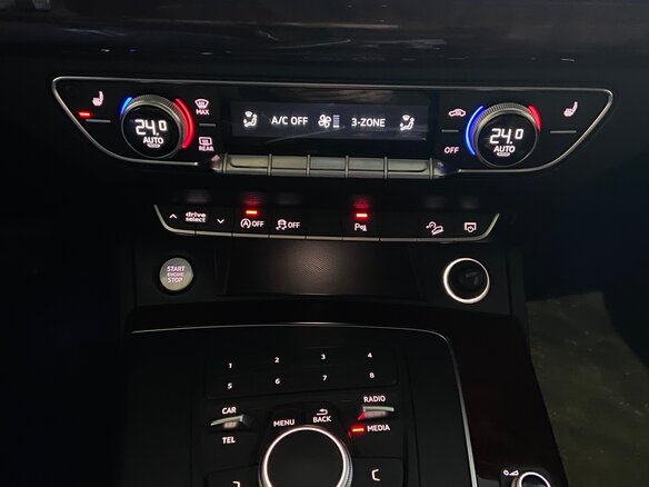 2017 Audi Q5 II (FY), белый, 2750000 рублей - вид 9