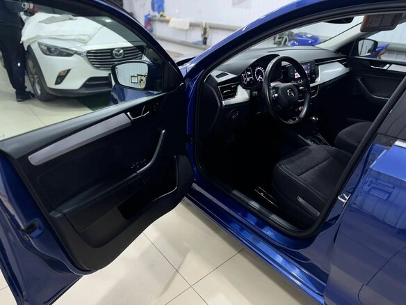 2021 Skoda Rapid II, синий, 1790000 рублей - вид 25
