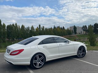 2012 Mercedes-Benz CLS 500 II (C218), белый, 3000000 рублей, вид 4
