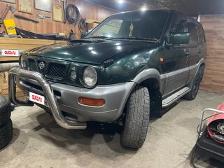 1997 Nissan Mistral, зелёный, 700000 рублей, вид 5