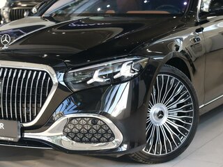 2026 Mercedes-Benz Maybach S-Класс 580 II (Z223) Рестайлинг, чёрный, 35500000 рублей, вид 5