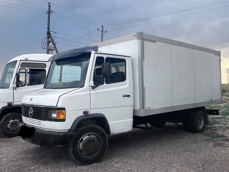 1993 Mercedes-Benz 811D, белый, 850000 рублей, вид 1