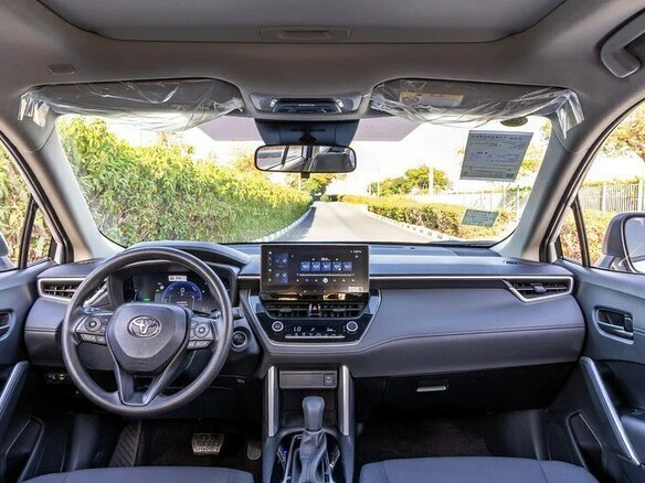 2026 Toyota Corolla Cross I Рестайлинг, белый, 3790000 рублей - вид 15