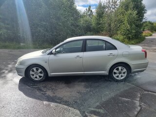 2004 Toyota Avensis II, серебристый, 850000 рублей, вид 4