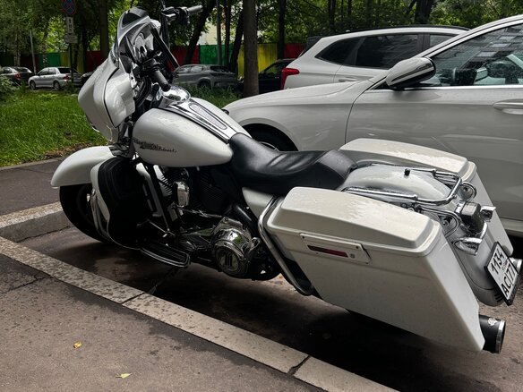 2008 Harley-Davidson Street Glide, белый, 770000 рублей - вид 6
