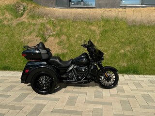 2025 Harley-Davidson Tri Glide, чёрный, 5000000 рублей, вид 4