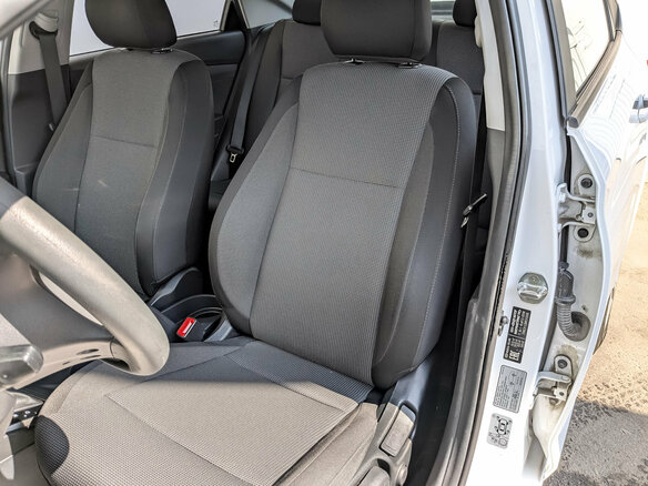 2022 Hyundai Solaris II Рестайлинг, белый, 1499000 рублей - вид 19