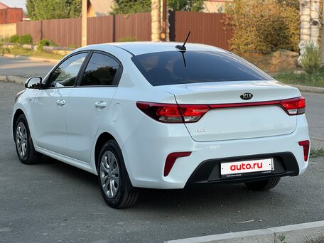 2018 Kia Rio IV, белый, вид 5
