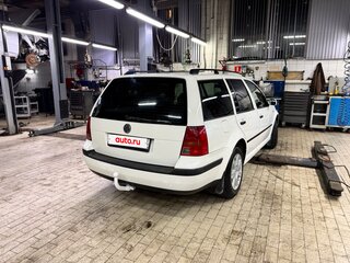 2000 Volkswagen Golf IV, белый, 320000 рублей, вид 3