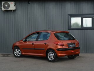2001 Peugeot 206, оранжевый, 279888 рублей, вид 4