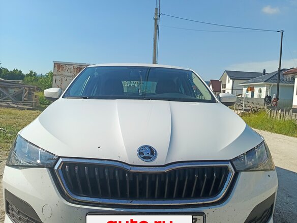 2020 Skoda Rapid II, белый, 1500000 рублей