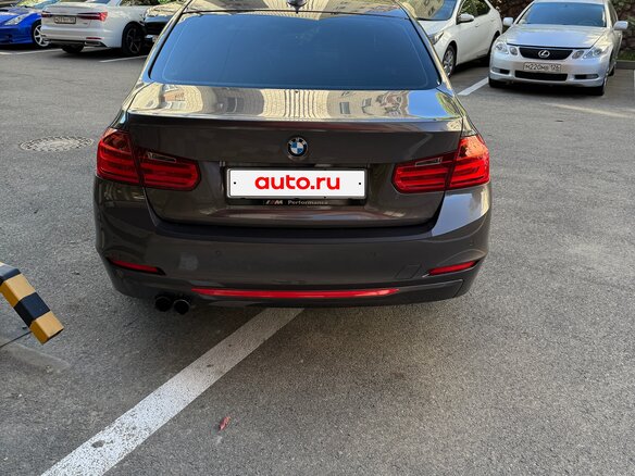 2013 BMW 3 серии 320d xDrive VI (F3x), бежевый, 1990000 рублей - вид 4