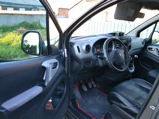 2012 Peugeot Partner II, серый, 650000 рублей, вид 4