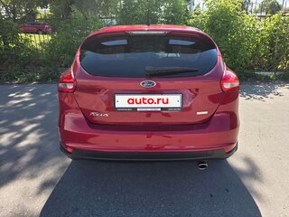 2015 Ford Focus III Рестайлинг, красный, 1195000 рублей, вид 2