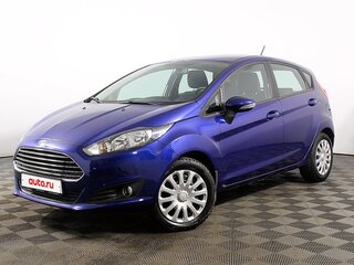 2017 Ford Fiesta Mk6 Рестайлинг, синий, 850000 рублей, вид 1