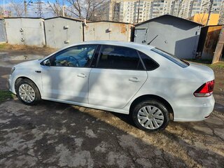 2016 Volkswagen Polo V Рестайлинг, белый, 1550000 рублей, вид 1