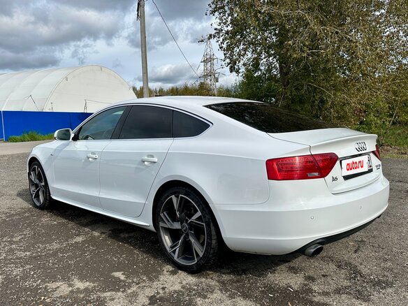 2011 Audi A5 I (8T) Рестайлинг, белый, 1900000 рублей - вид 4