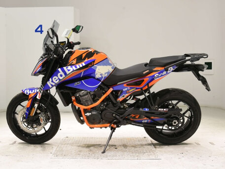 2019 KTM 790 Duke, серый, 700000 рублей, вид 2
