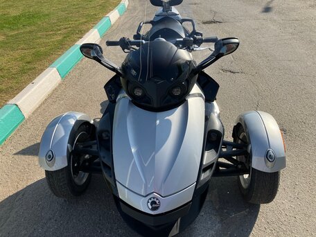 2008 BRP Can-Am Spyder, чёрный, 700000 рублей, вид 1