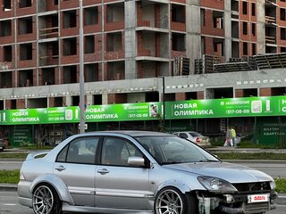 2005 Mitsubishi Lancer IX Рестайлинг, серебристый, 900000 рублей, вид 5