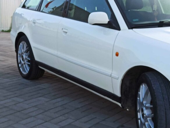 1998 Audi A4 I (B5), белый, 1250000 рублей - вид 35