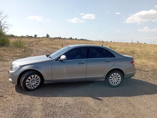 2007 Mercedes-Benz C-Класс 200 III (W204), серебристый, 2800000 рублей, вид 5