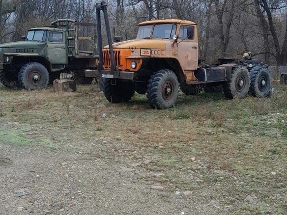 1989 Урал 44202, оранжевый, 500000 рублей