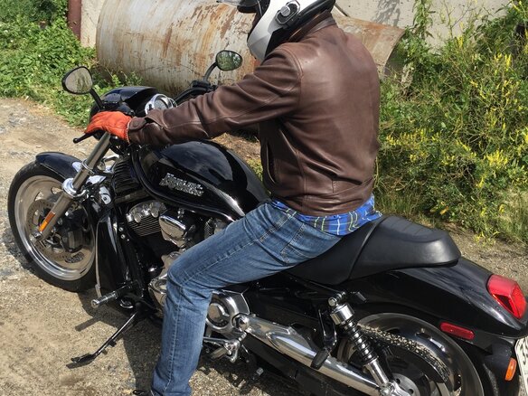 2005 Harley-Davidson V-Rod, чёрный, 950000 рублей - вид 4