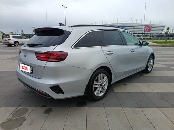 2019 Kia Ceed III, серебристый, 1900000 рублей - вид 17