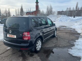 2008 Volkswagen Touran I Рестайлинг, чёрный, 680000 рублей, вид 3