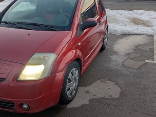 2005 Citroen C2, красный, 285000 рублей, вид 1