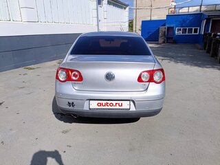 2010 Volkswagen Passat B6, серебристый, 850000 рублей, вид 5