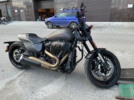 2018 Harley-Davidson FXDR 114, чёрный, 2200000 рублей, вид 1