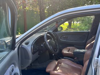 2007 Kia Spectra I Рестайлинг 2, серебристый, 700000 рублей, вид 3