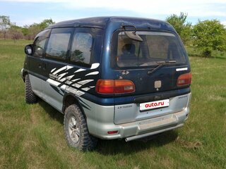1995 Mitsubishi Delica IV, синий, 800000 рублей, вид 4